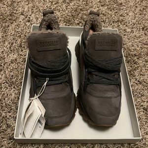 brunello cucinelli sneaker real fur brand new never worn
